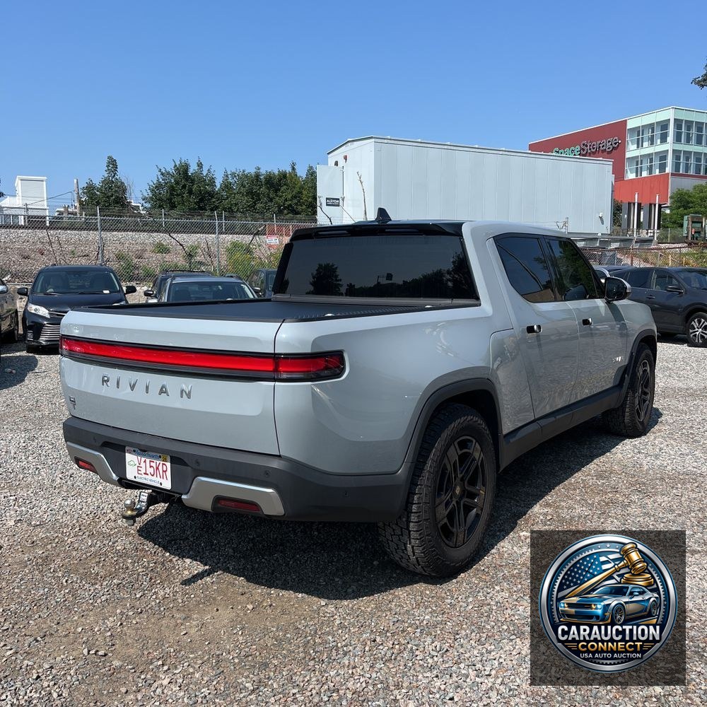 2024 Rivian R1T Adventure Dual-Motor