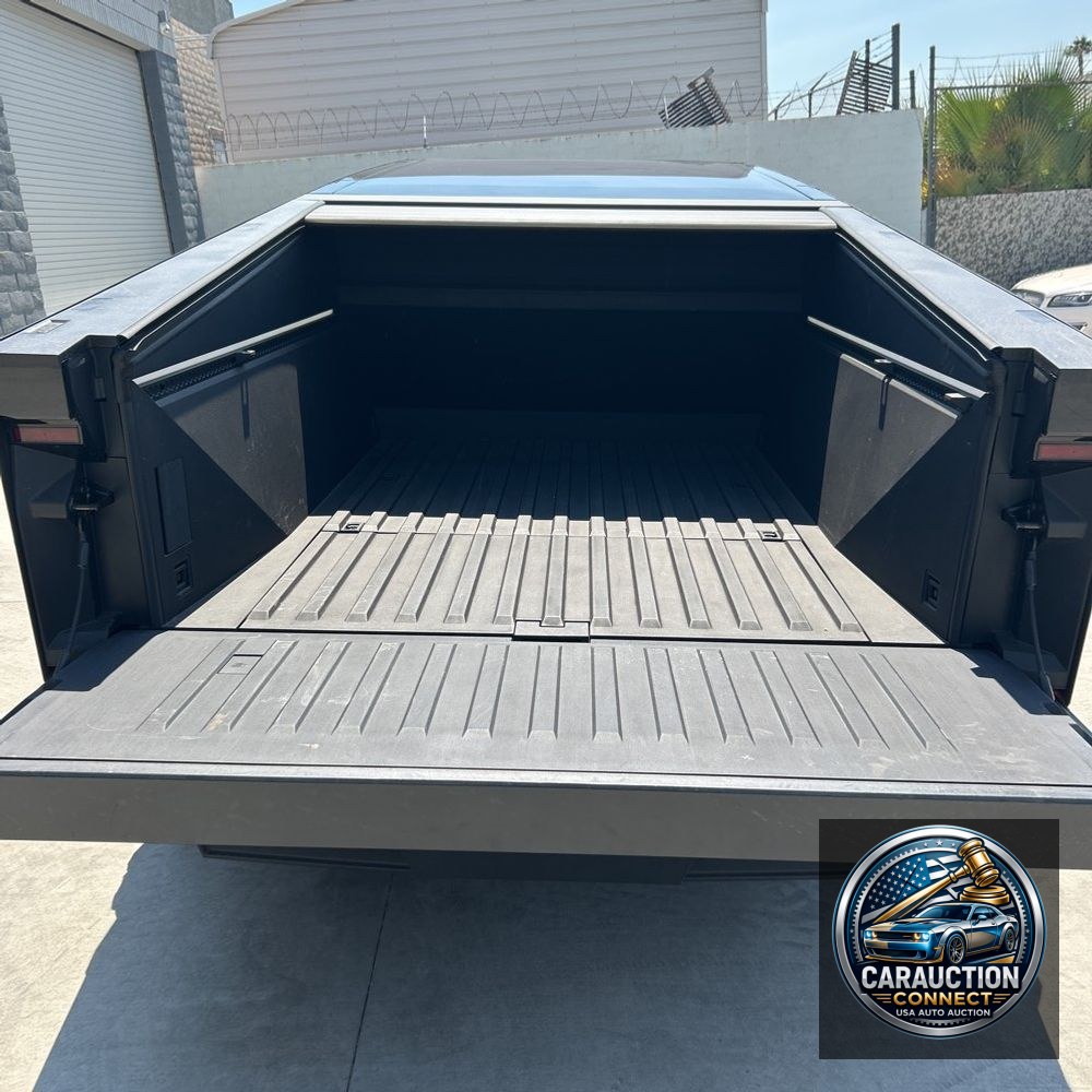 2024 Tesla Cybertruck Base