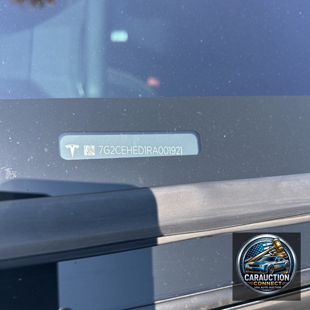 2024 Tesla Cybertruck Base