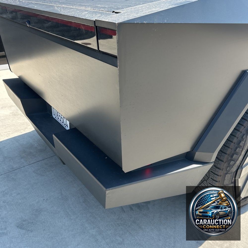 2024 Tesla Cybertruck Base
