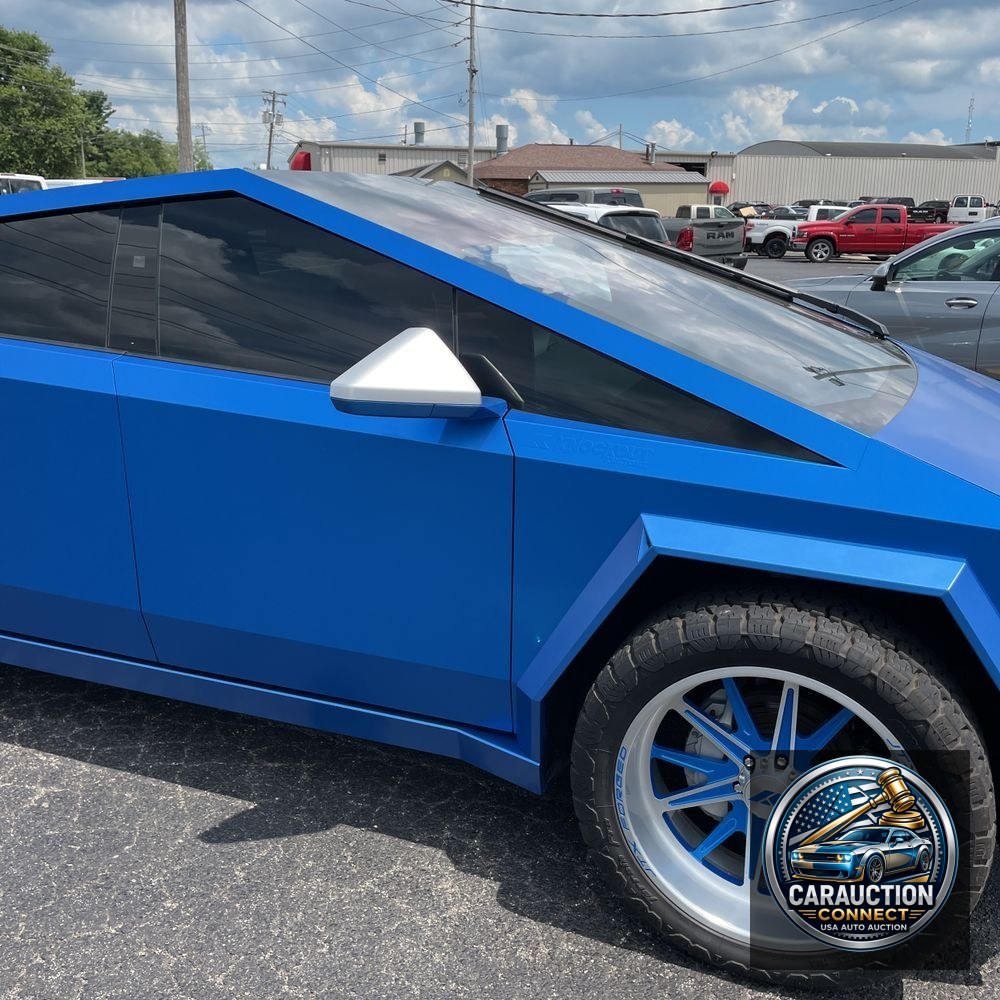 2024 Tesla Cybertruck Base