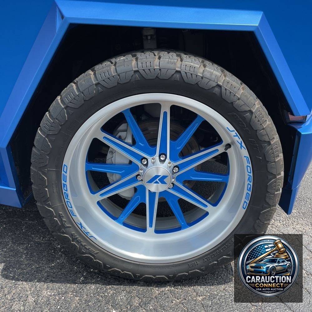 2024 Tesla Cybertruck Base