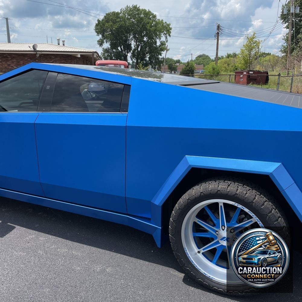 2024 Tesla Cybertruck Base