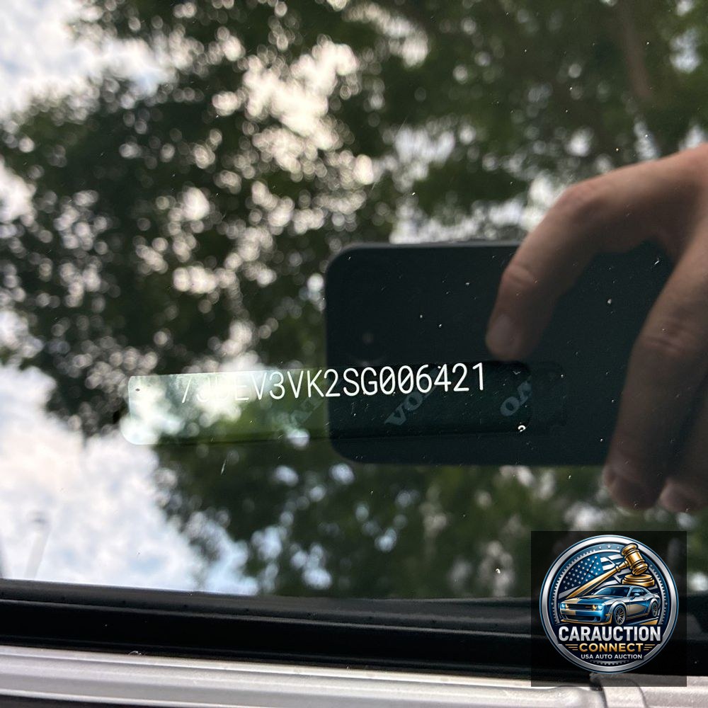 2025 Volvo EX90 Plus