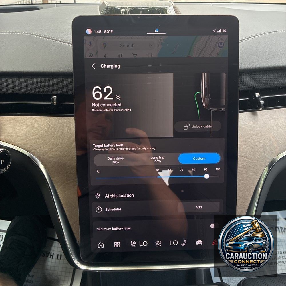 2025 Volvo EX90 Plus