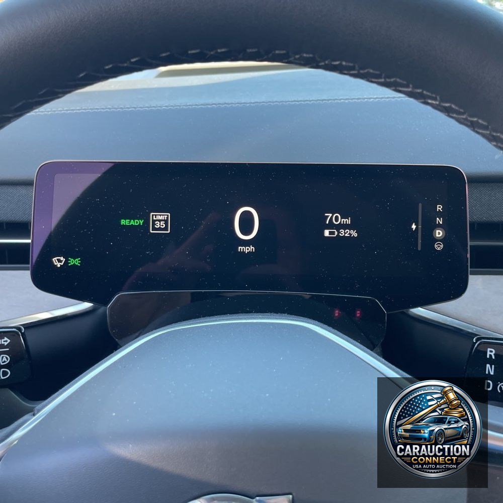 2025 Volvo EX90 Plus
