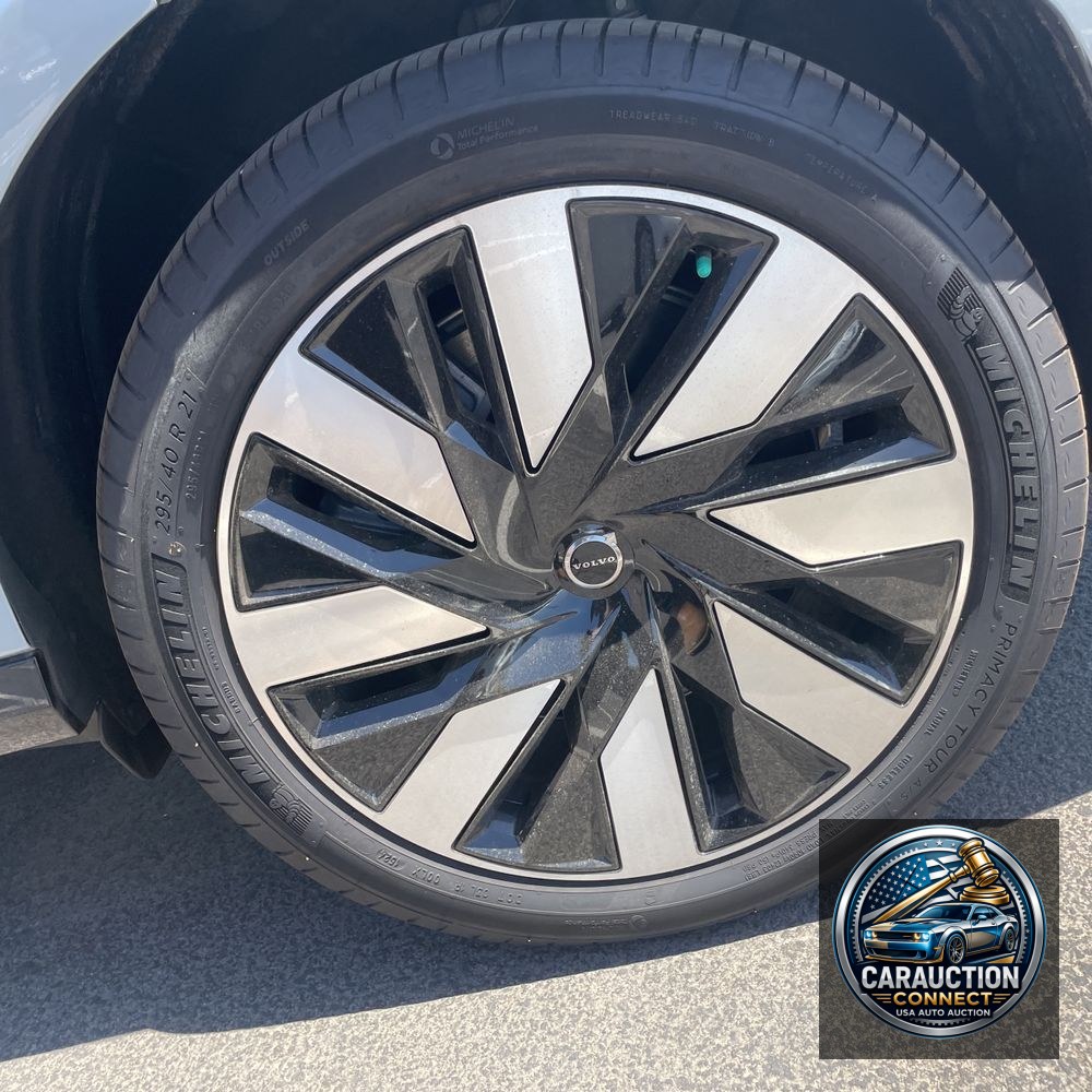 2025 Volvo EX90 Ultra