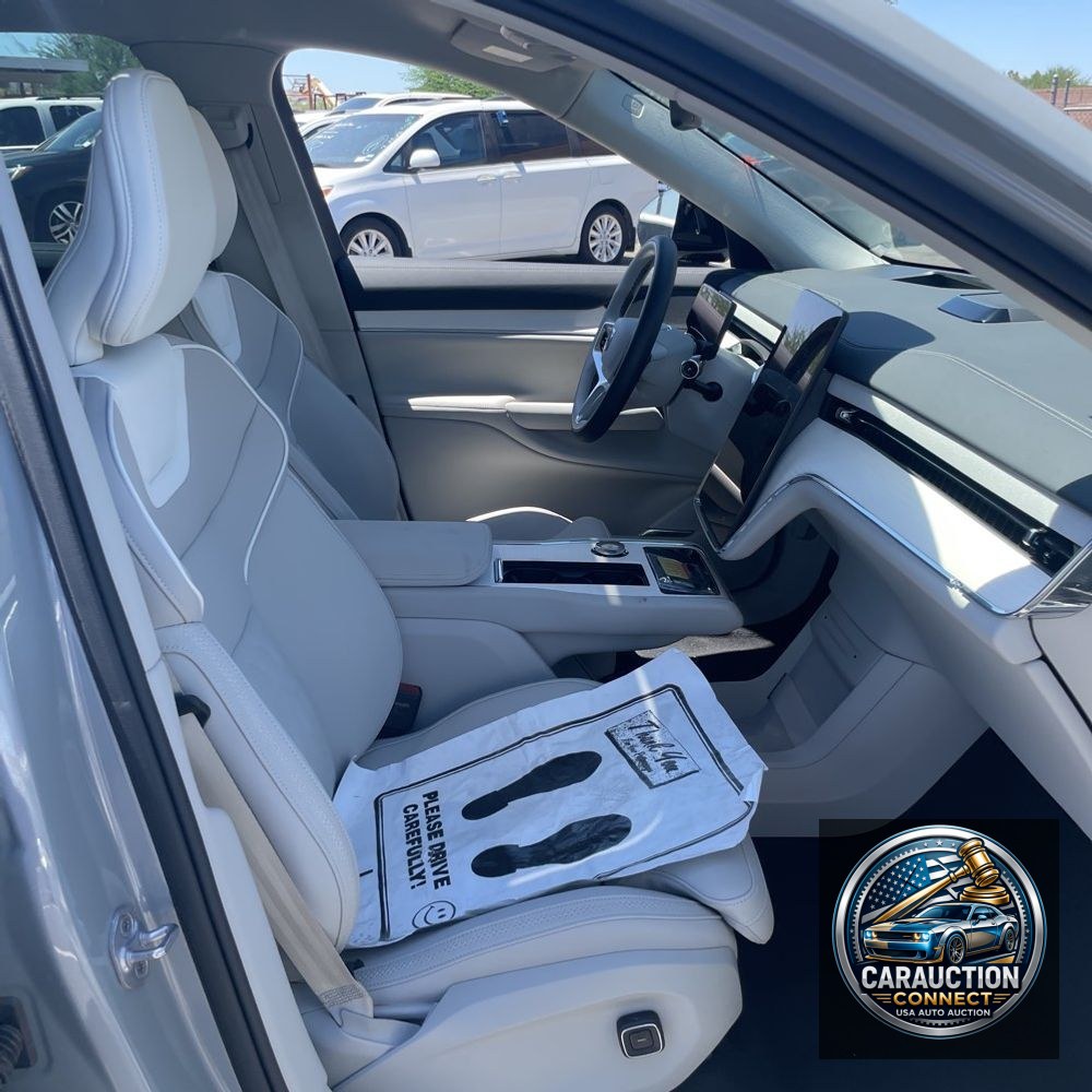 2025 Volvo EX90 Ultra