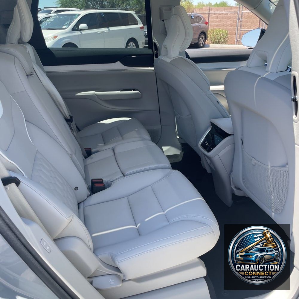 2025 Volvo EX90 Ultra