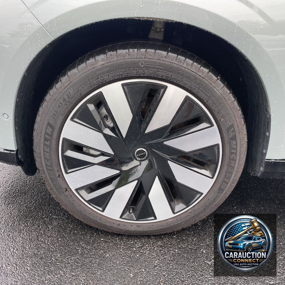 2025 Volvo EX90 Ultra