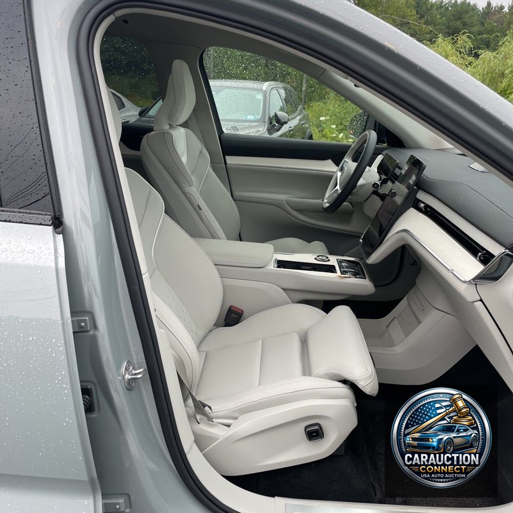 2025 Volvo EX90 Ultra
