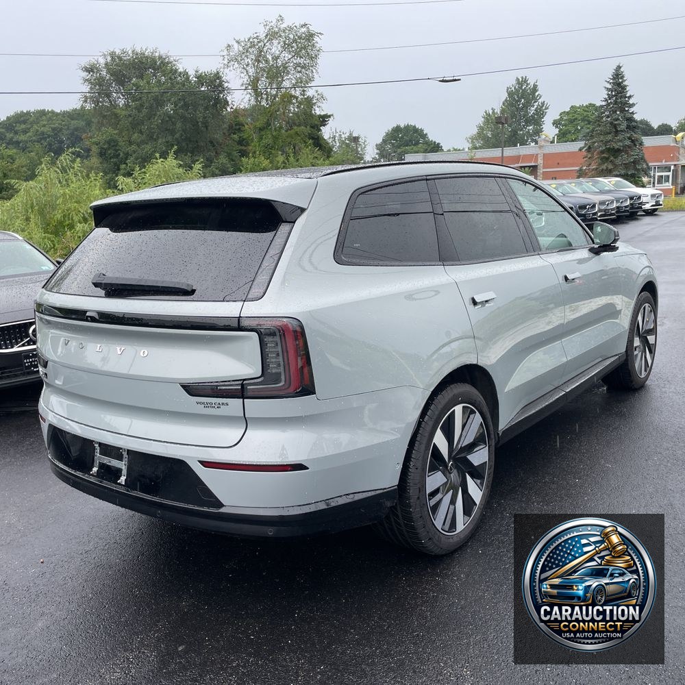 2025 Volvo EX90 Ultra