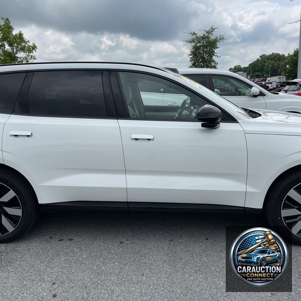 2025 Volvo EX90 Ultra