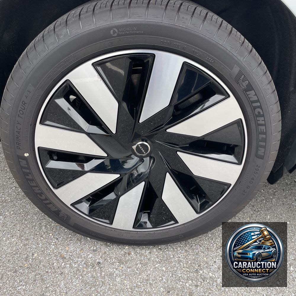 2025 Volvo EX90 Ultra