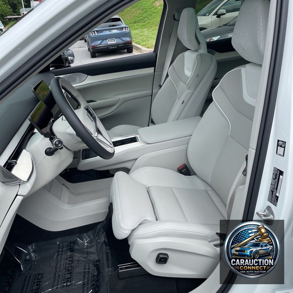 2025 Volvo EX90 Ultra