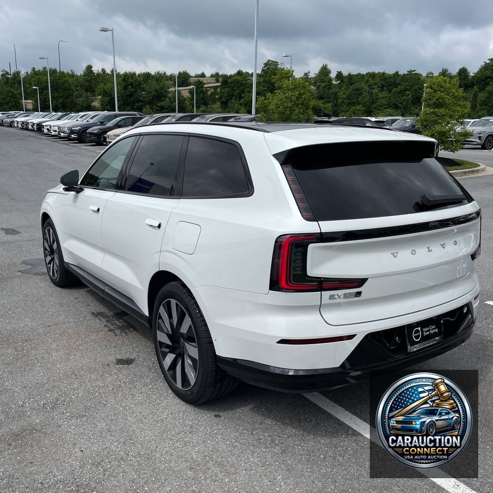 2025 Volvo EX90 Ultra