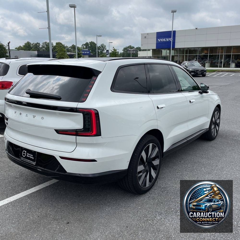 2025 Volvo EX90 Ultra