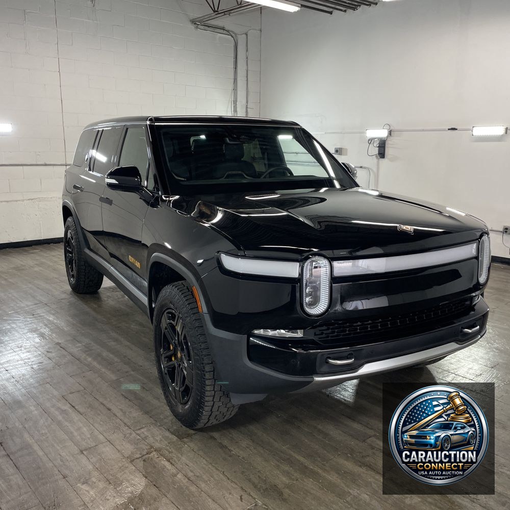 2023 Rivian R1S Adventure Quad-Motor