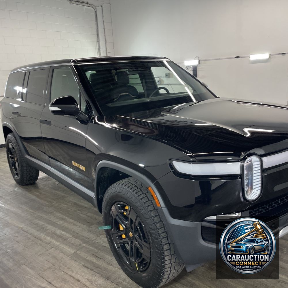 2023 Rivian R1S Adventure Quad-Motor