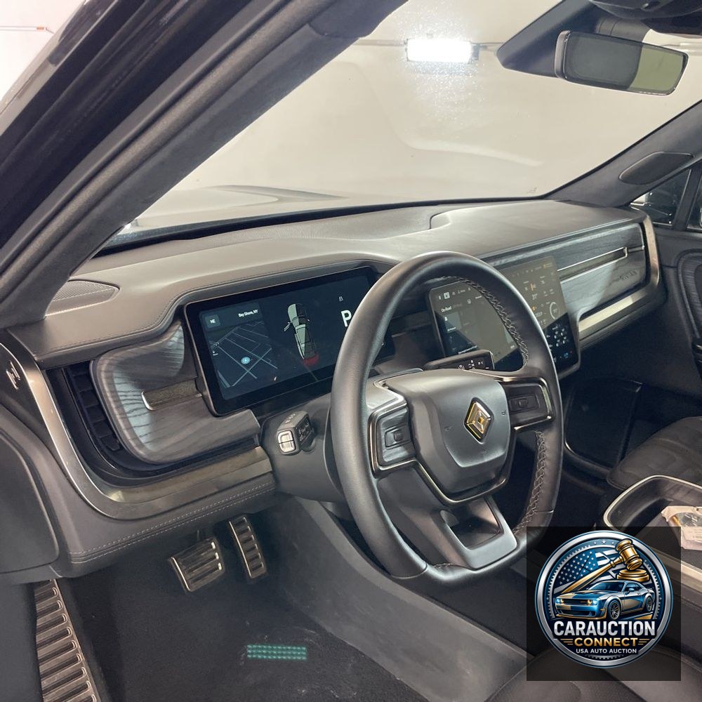 2023 Rivian R1S Adventure Quad-Motor
