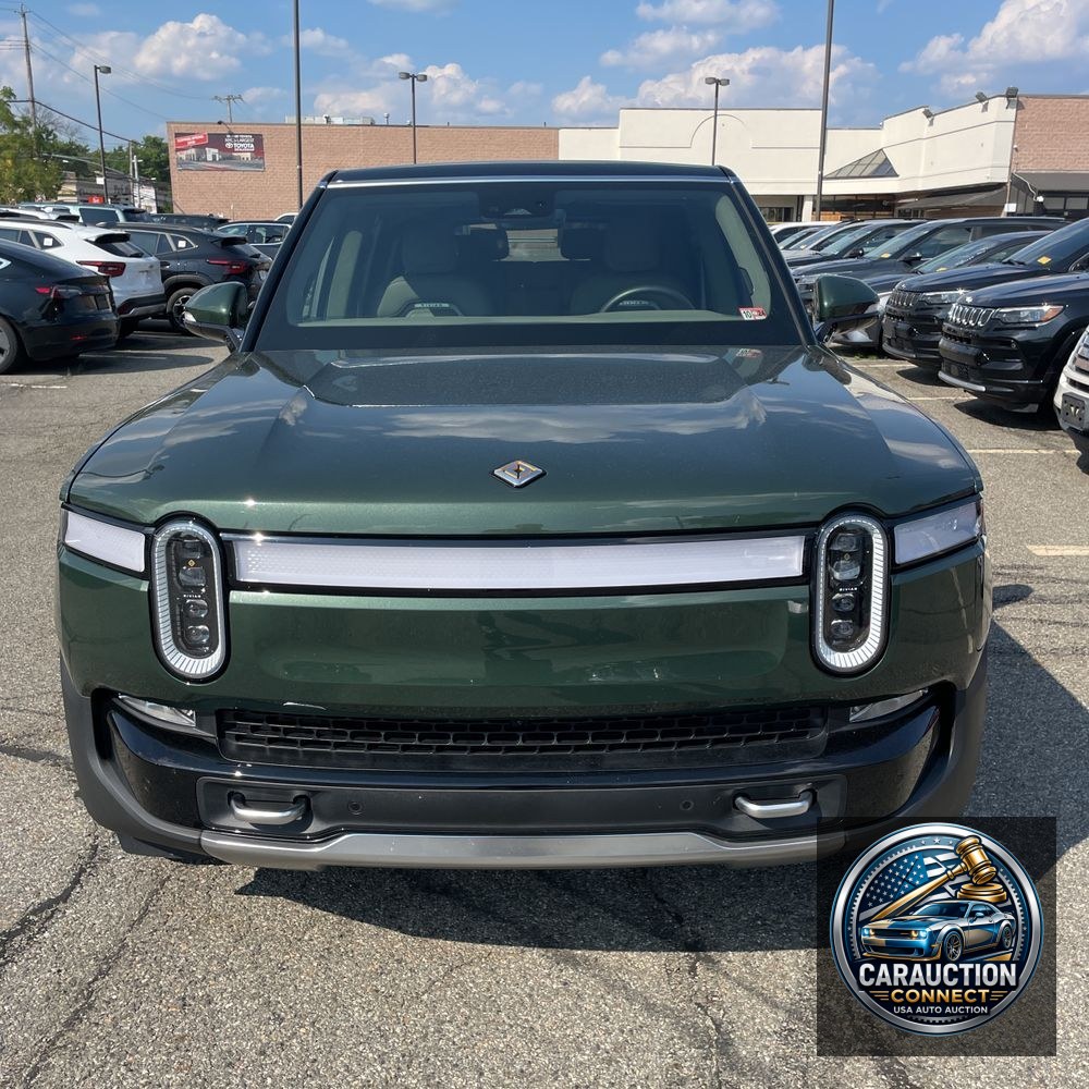 2023 Rivian R1S Adventure Quad-Motor