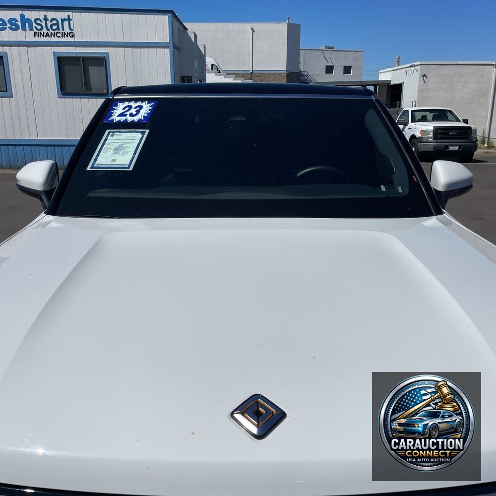 2023 Rivian R1S Adventure Quad-Motor