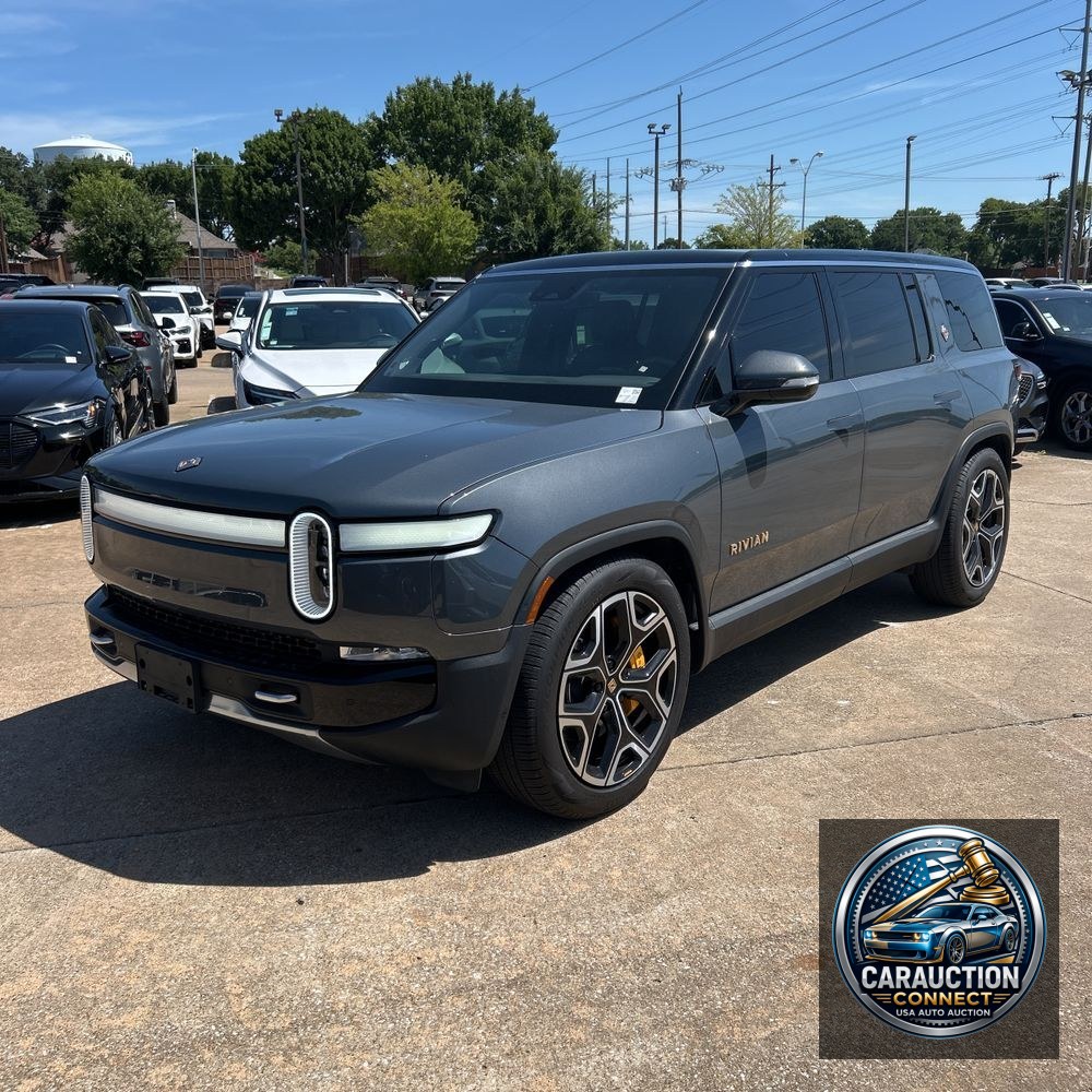 2023 Rivian R1S Adventure Quad-Motor
