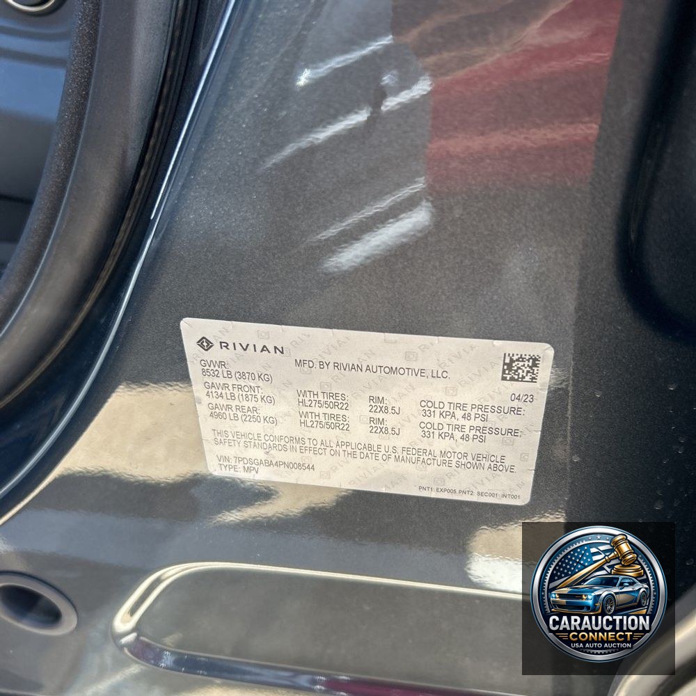 2023 Rivian R1S Adventure Quad-Motor