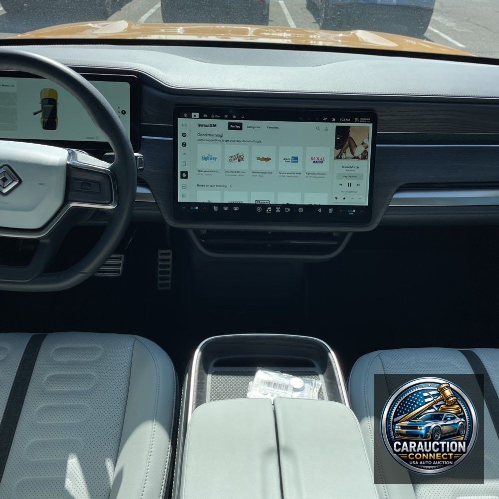 2023 Rivian R1S Adventure