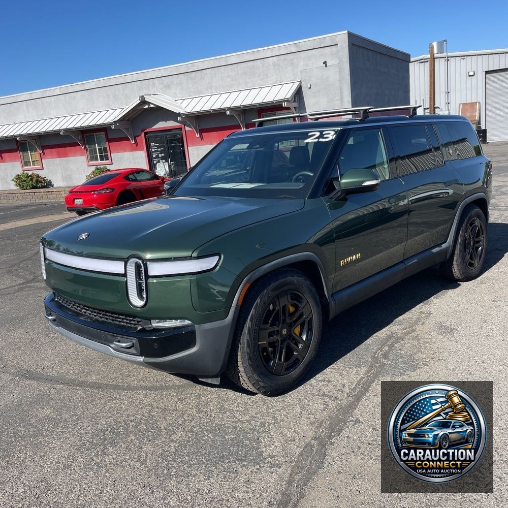 2023 Rivian R1S Adventure Quad-Motor