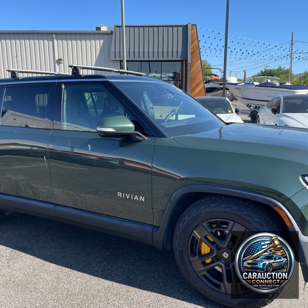 2023 Rivian R1S Adventure Quad-Motor