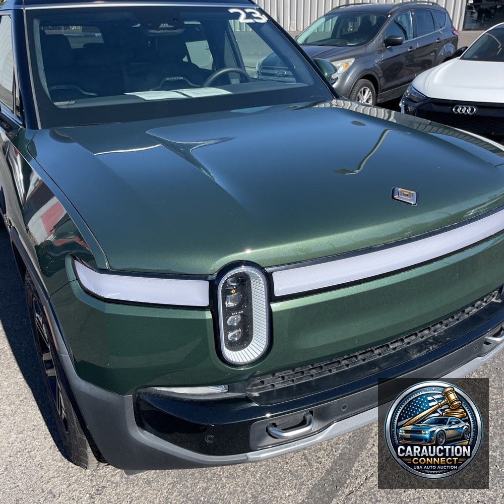 2023 Rivian R1S Adventure Quad-Motor