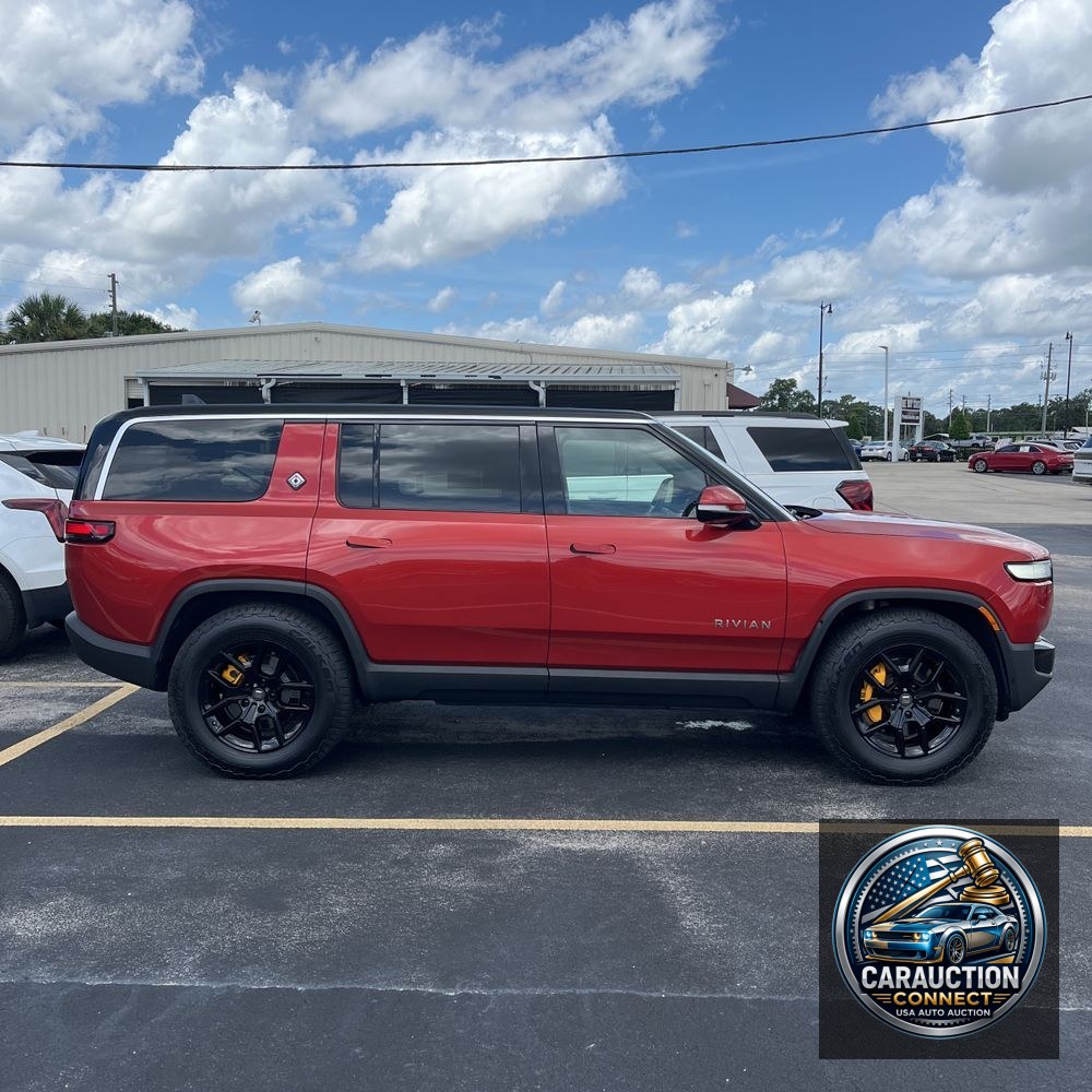 2023 Rivian R1S Adventure Quad-Motor