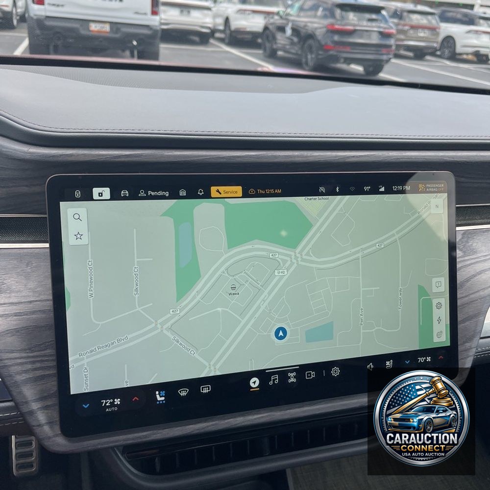 2023 Rivian R1S Adventure Quad-Motor