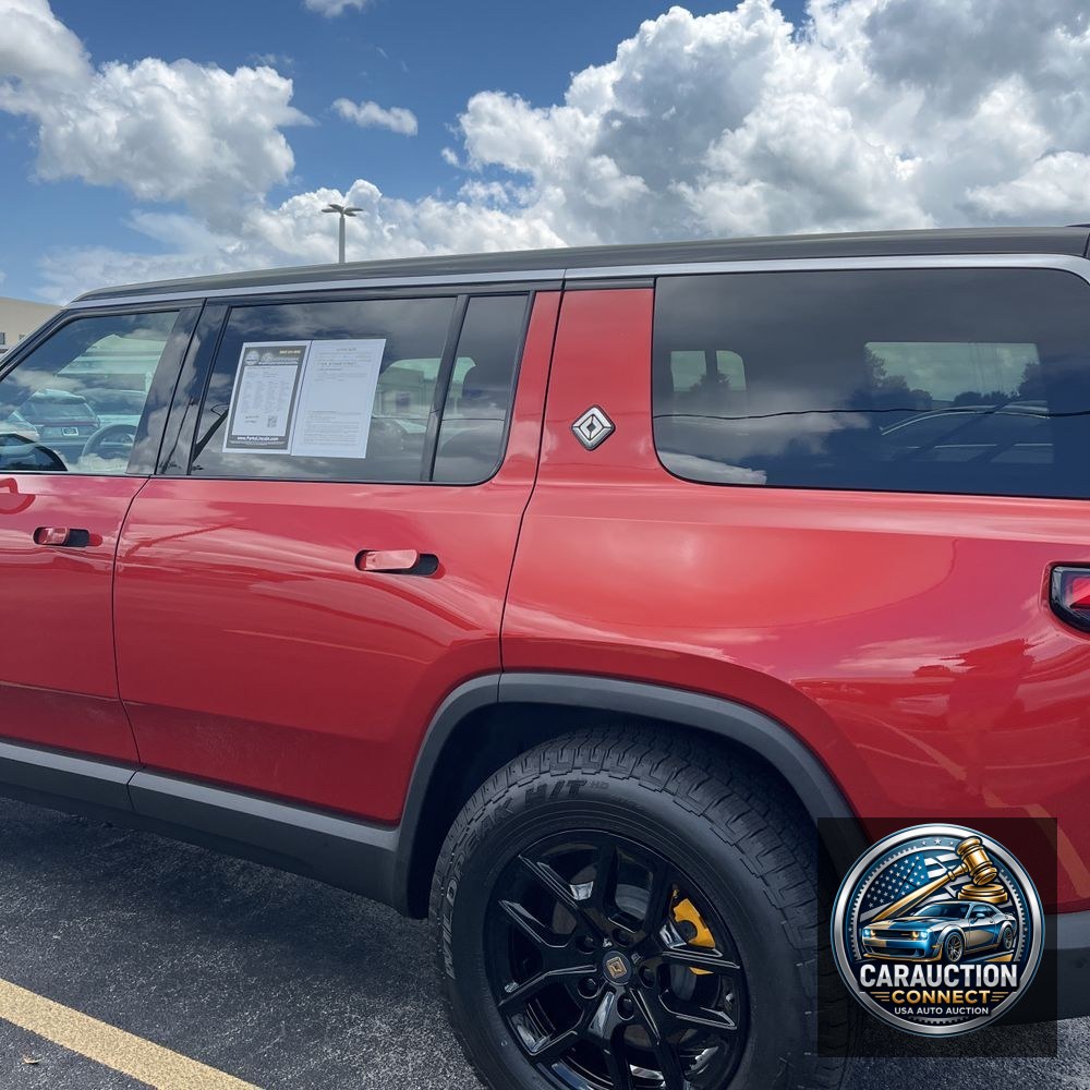 2023 Rivian R1S Adventure Quad-Motor