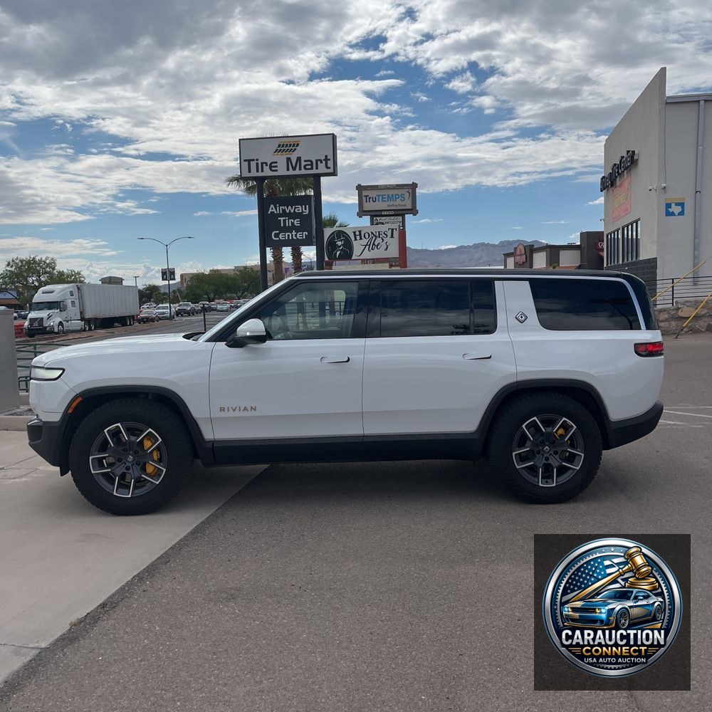 2024 Rivian R1S Adventure Quad-Motor