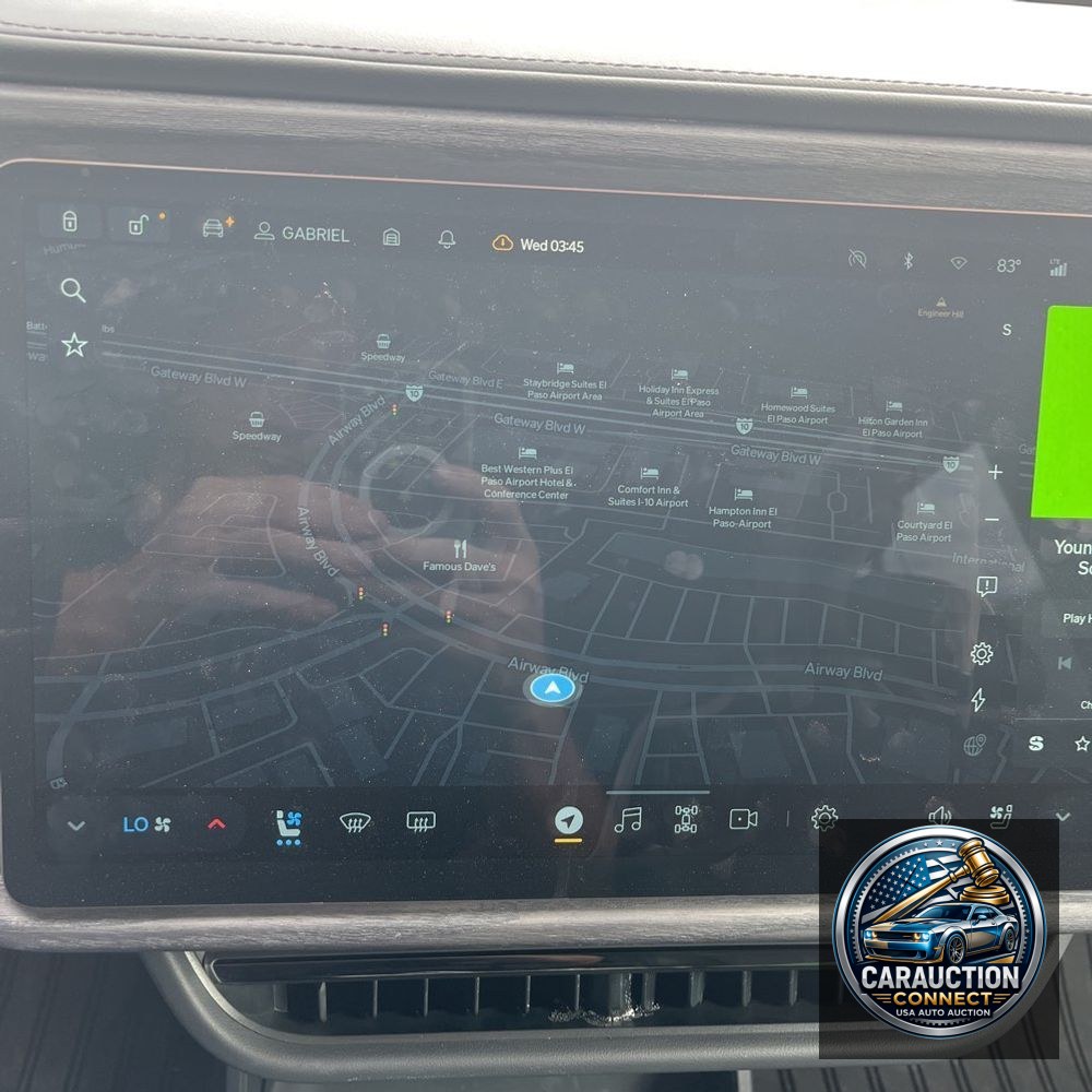 2024 Rivian R1S Adventure Quad-Motor