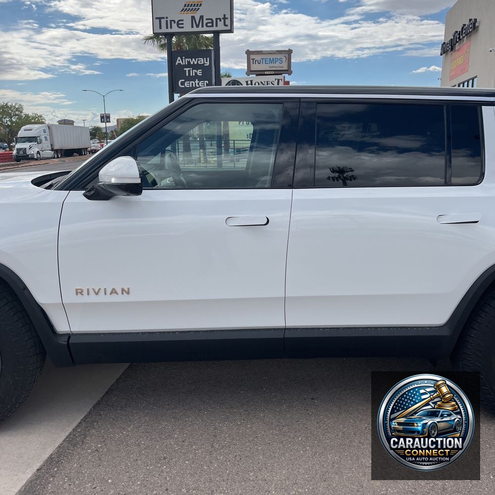 2024 Rivian R1S Adventure Quad-Motor