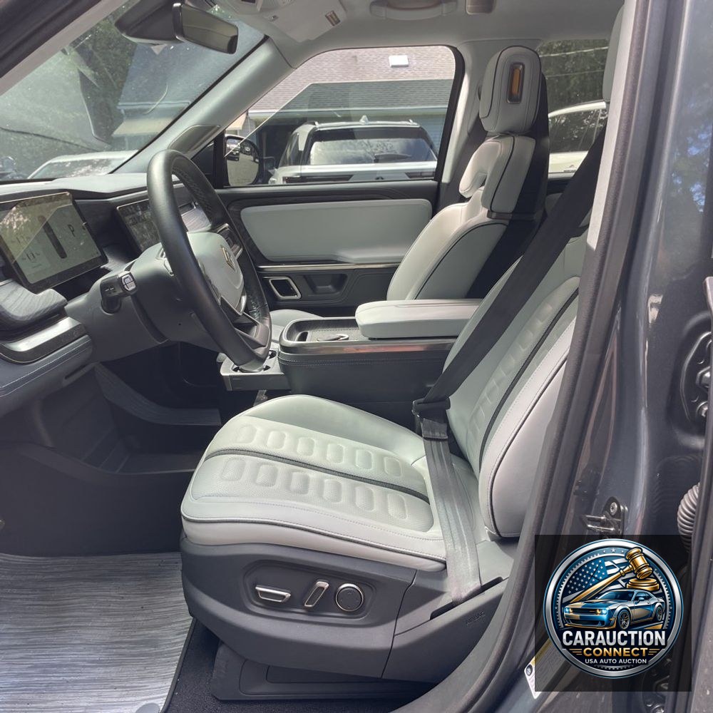 2023 Rivian R1S Adventure Quad-Motor
