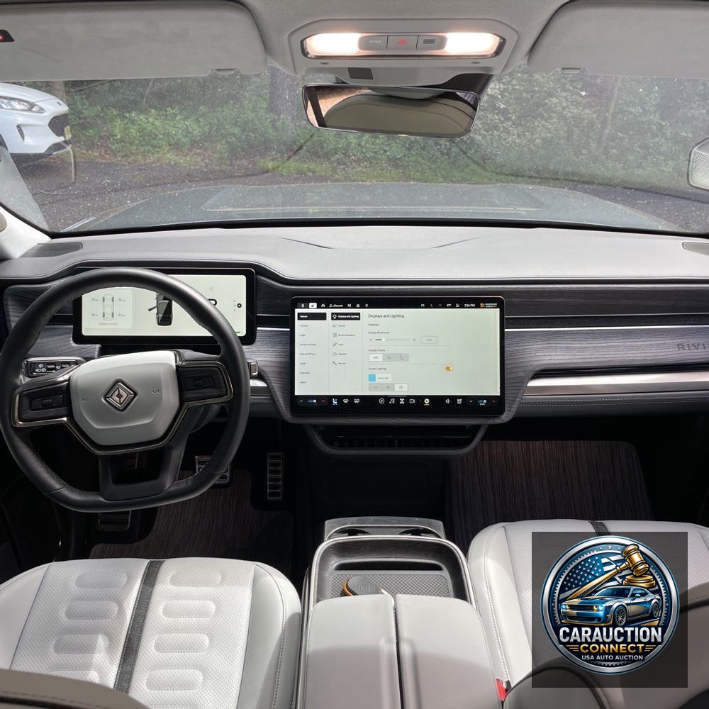 2023 Rivian R1S Adventure Quad-Motor