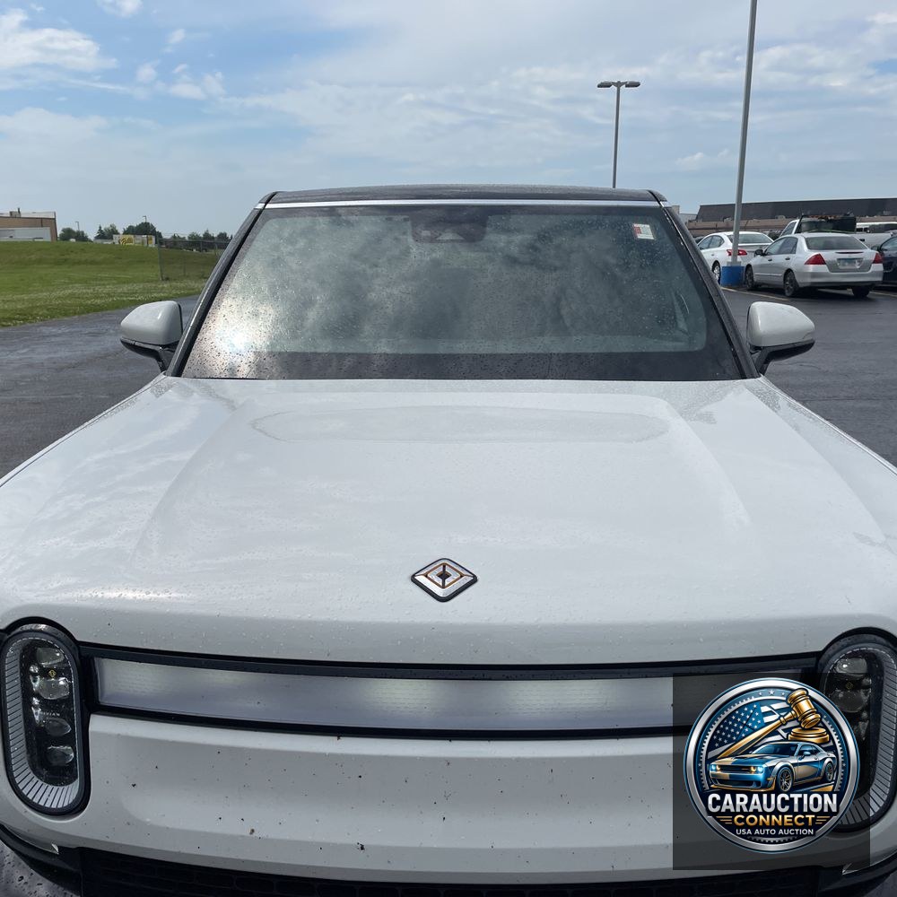 2023 Rivian R1S Adventure Quad-Motor