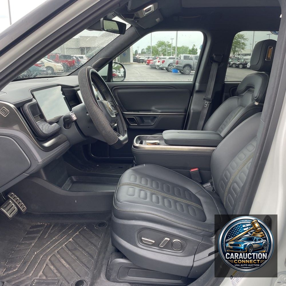 2023 Rivian R1S Adventure Quad-Motor