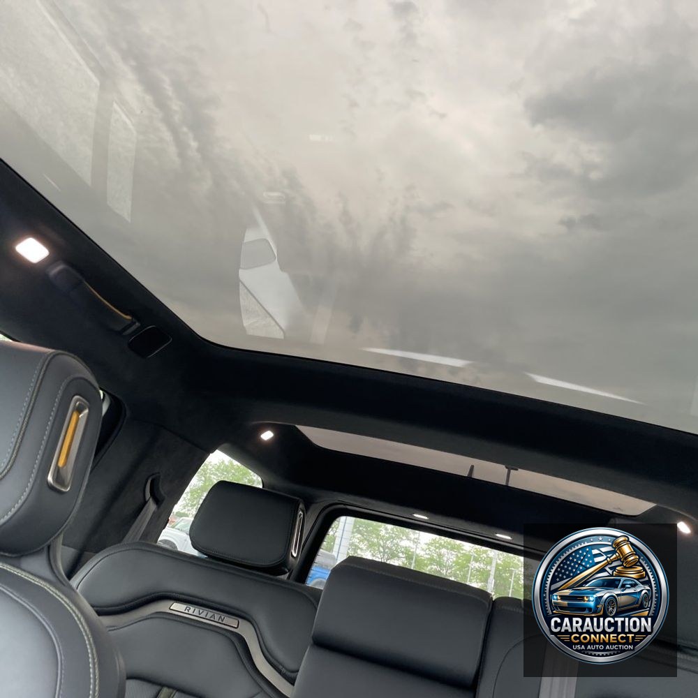 2023 Rivian R1S Adventure Quad-Motor