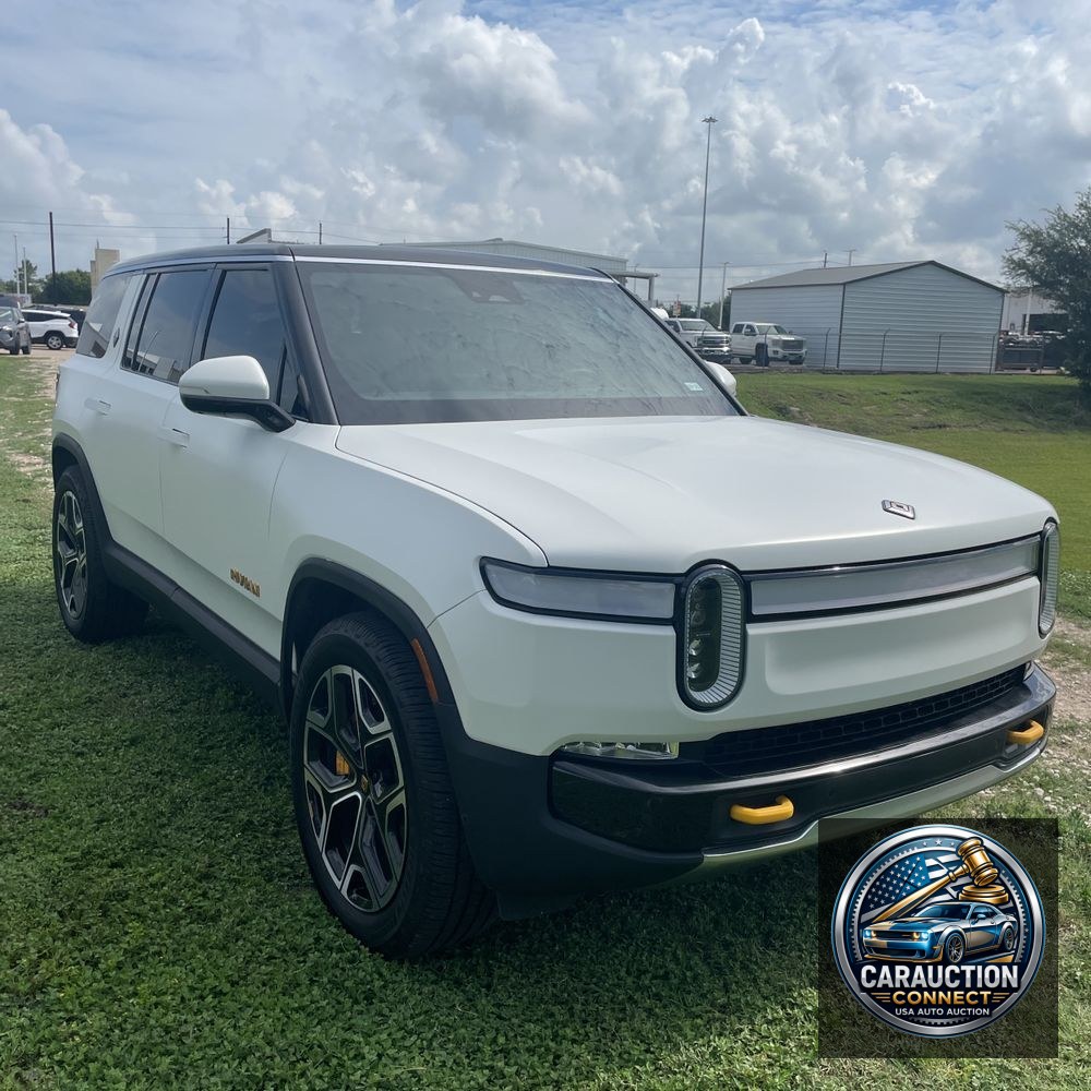 2023 Rivian R1S Adventure Quad-Motor
