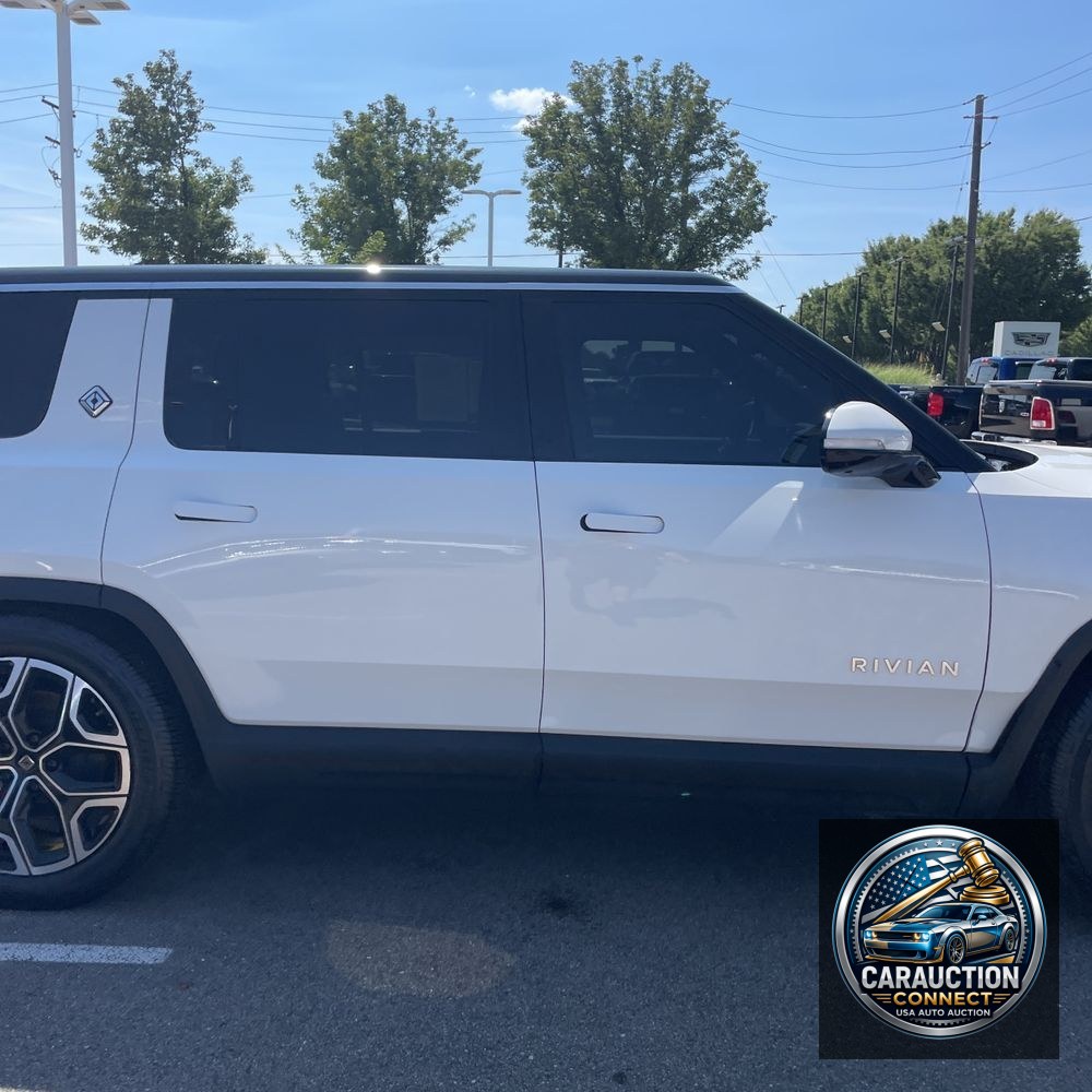 2022 Rivian R1S Launch Edition