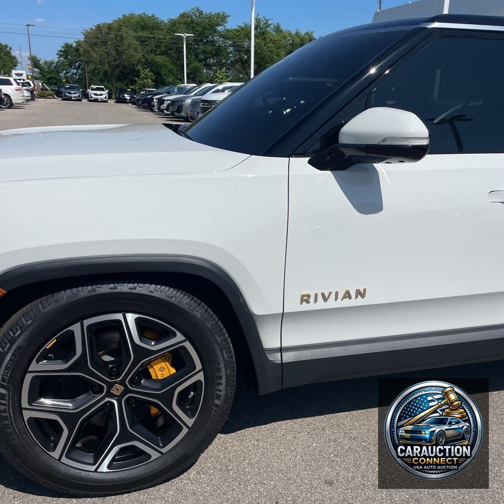 2022 Rivian R1S Launch Edition