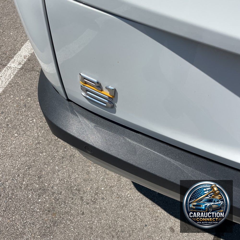2022 Rivian R1S Launch Edition