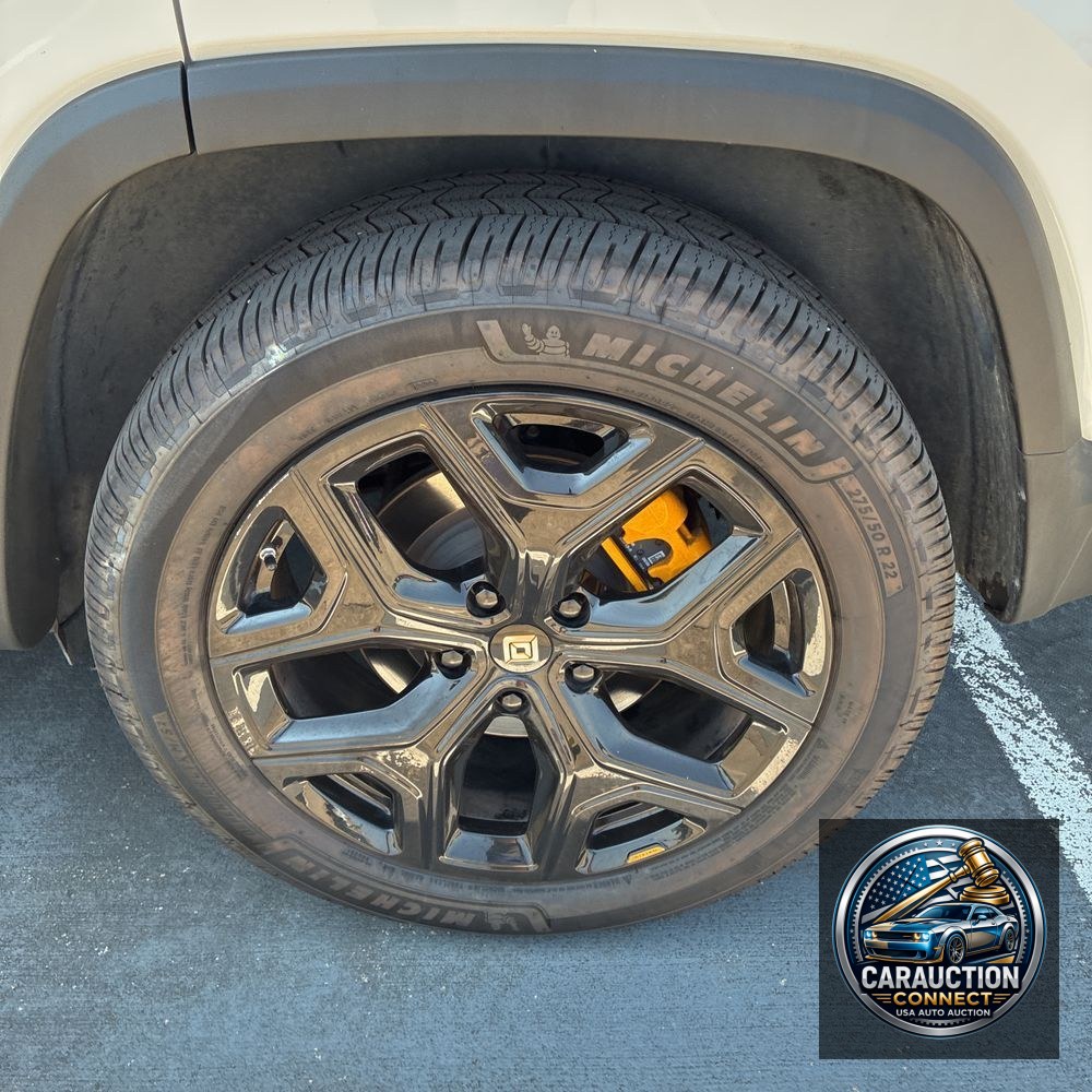 2022 Rivian R1S Launch Edition
