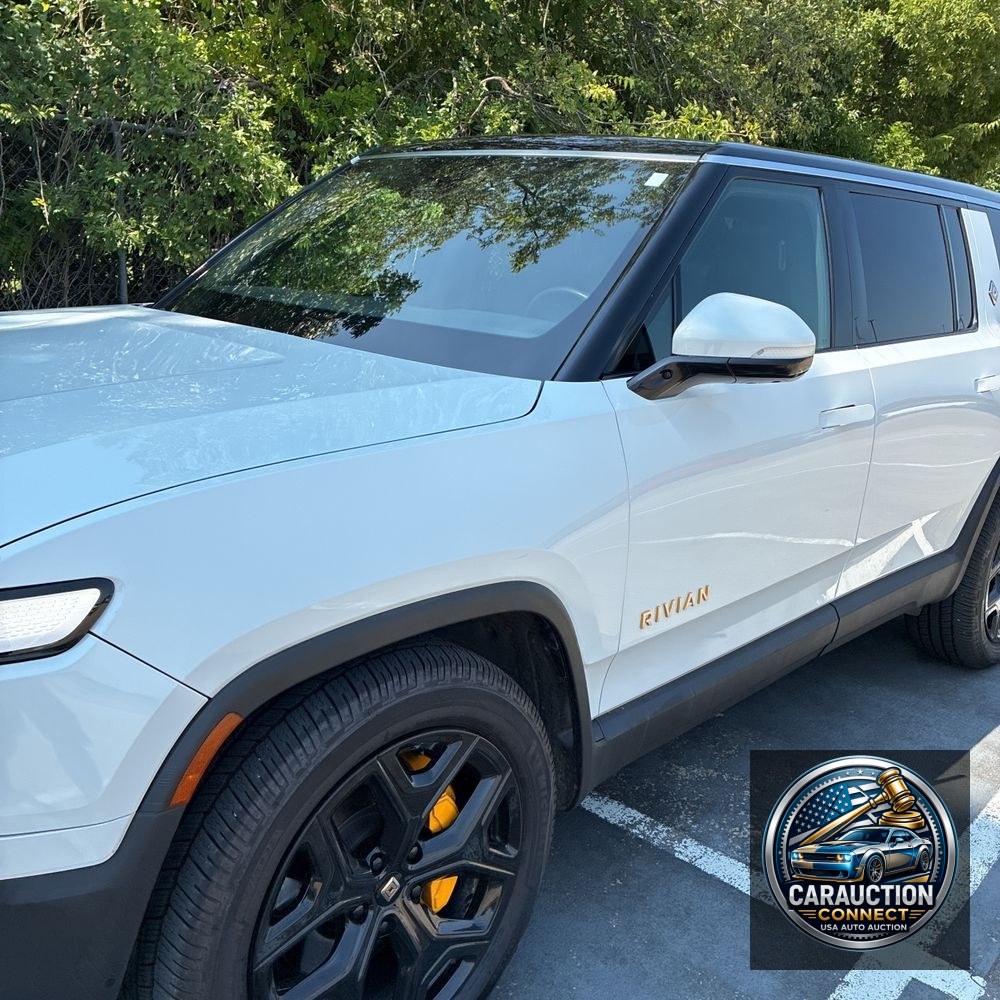 2022 Rivian R1S Launch Edition