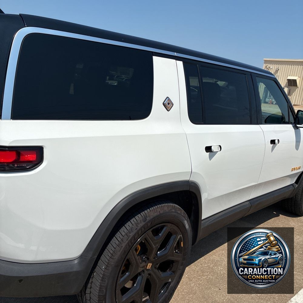 2022 Rivian R1S Launch Edition